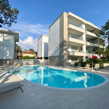 Residence Melograno Bibione Exterior photo